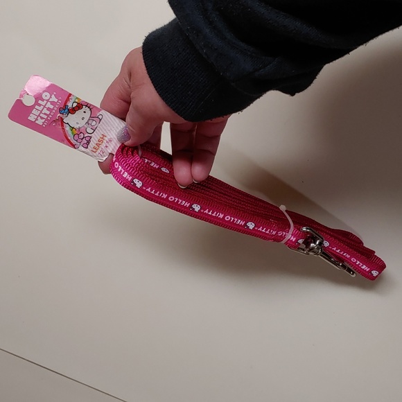 Sanrio 🆕 Hello Kitty Dog Leash - Picture 1 of 4